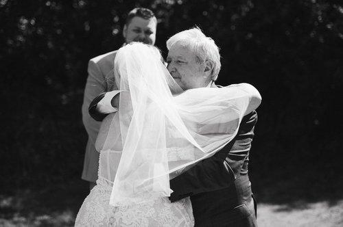 mobile - carousel-hero-element image-4