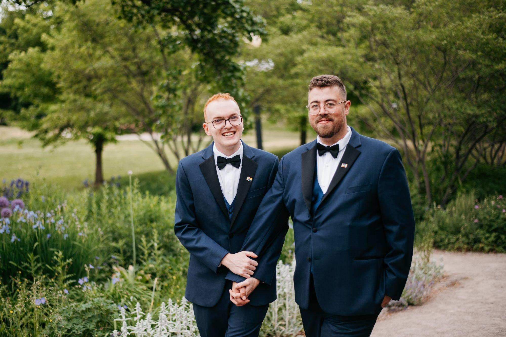 carousel-hero-element image-4