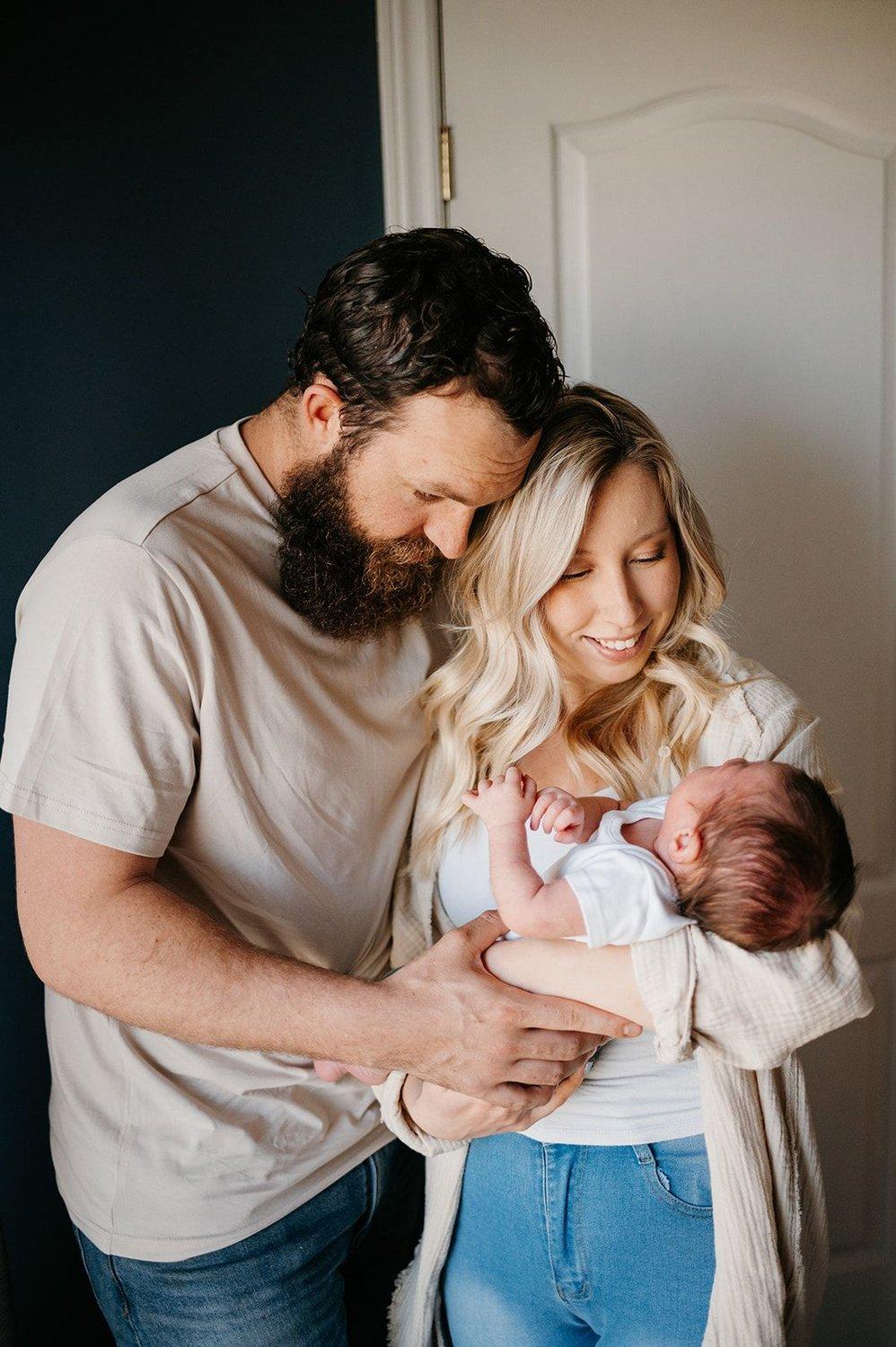 carousel-hero-element image-1