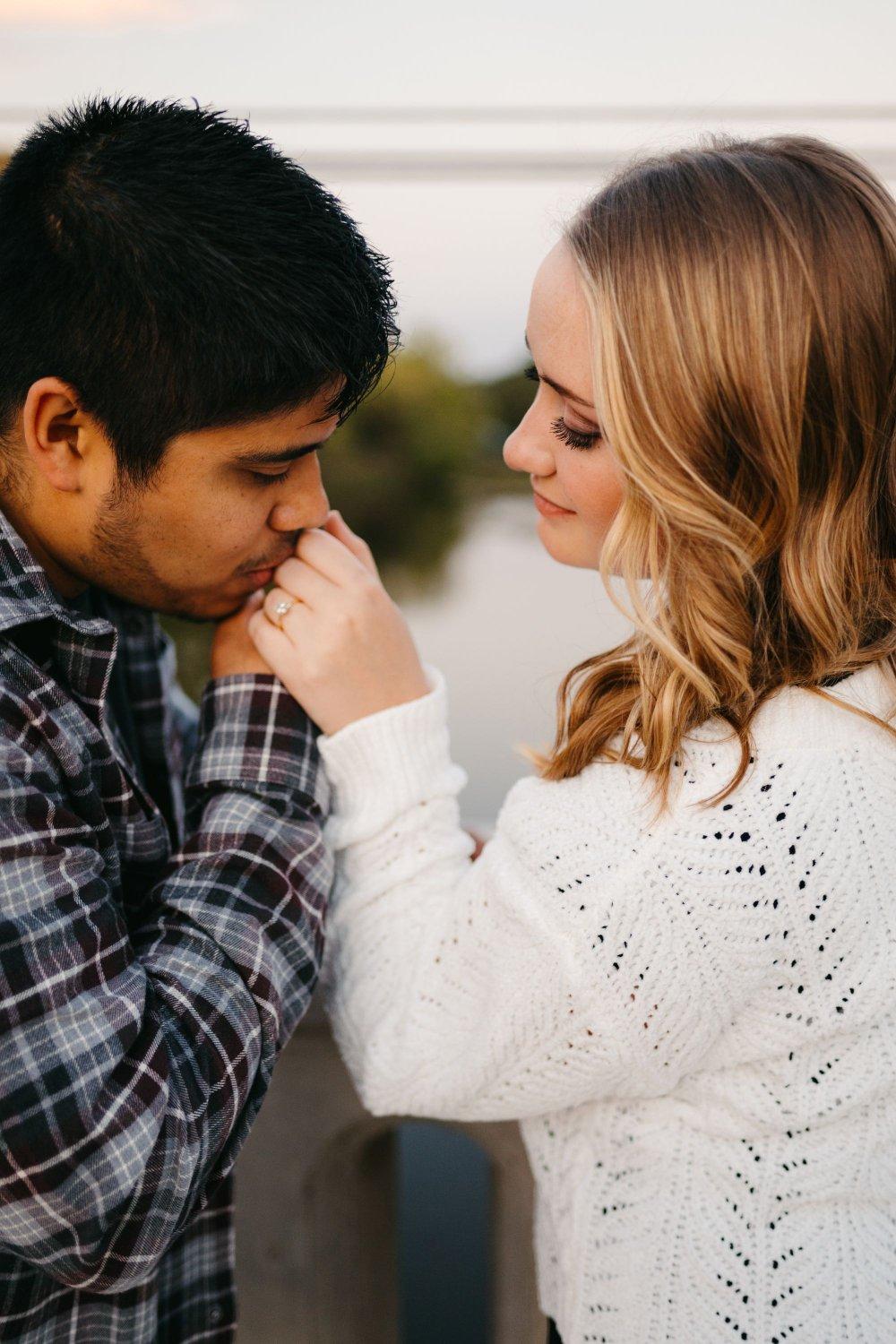 carousel-hero-element image-18